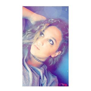 Meet your Posher, Cierra